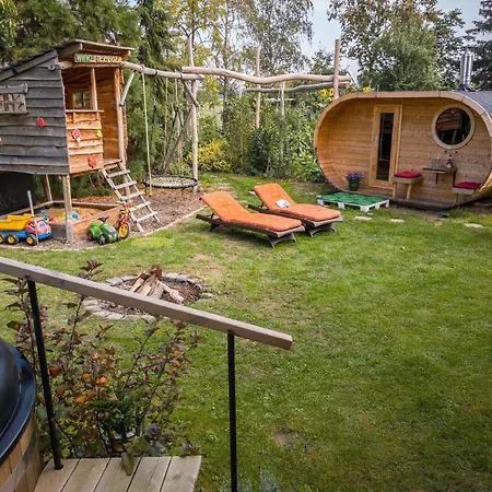 Apartment Tolle In Niedergurig Mit Garten, Grill Und Sauna